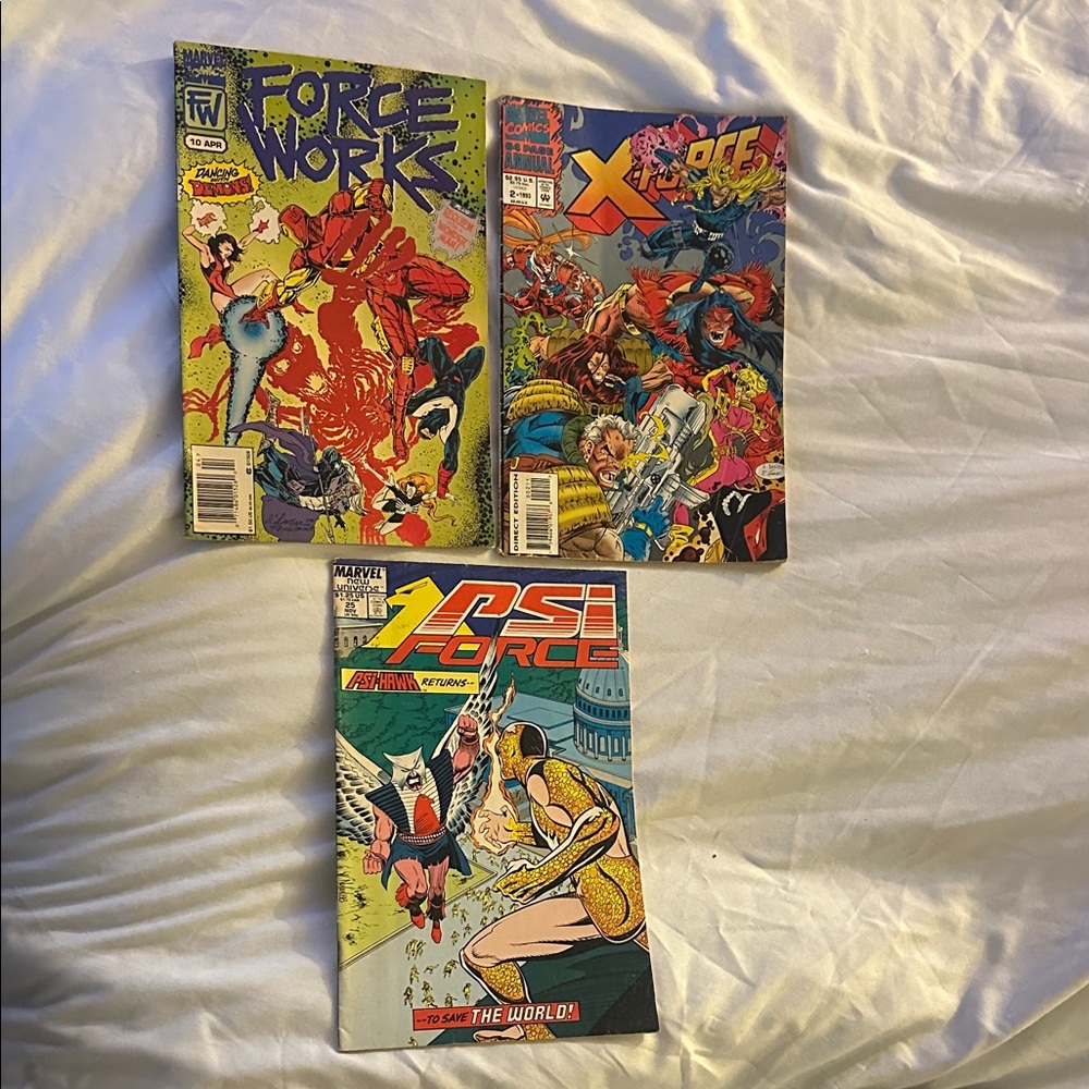 Marvel Comics Collection - Red, Yellow, Blue Covers